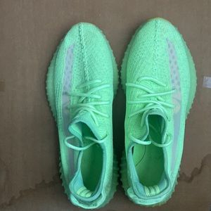 Yeezy 350 Glow in the Dark